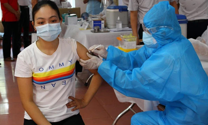 Bắc Giang: Tiêm xong 150.000 liều vaccine Covid-19 trong 5 ngày, một trường hợp phản vệ độ 3
