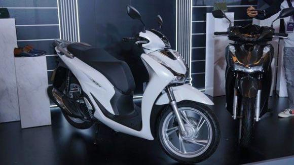 Honda SH tiếp tục giảm giá, 'bay' 4 triệu đồng