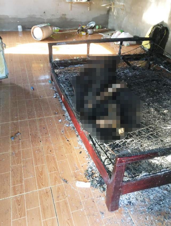 Phát hiện thi thể bị chết cháy nằm úp trong căn nhà hoang ở Bà Rịa – Vũng Tàu - Ảnh 1.