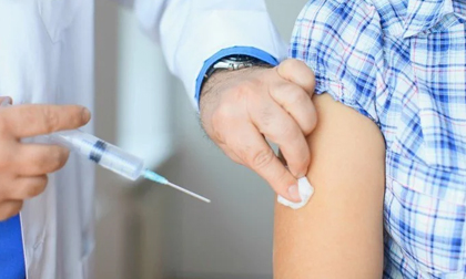 13 nhóm được ưu tiên tiêm phòng vắc-xin Covid-19 ở Hà Nội