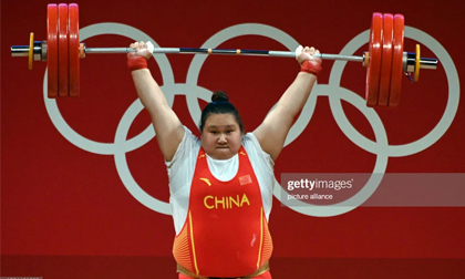 'Người khổng lồ' Trung Quốc phá 3 kỷ lục Olympic, khiến tất cả hoảng hồn vì cách giành HCV