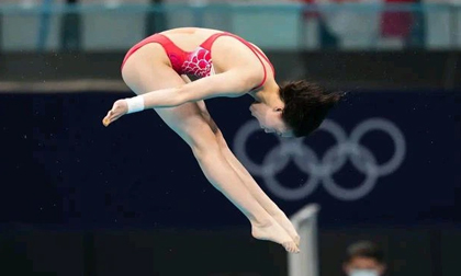 VĐV Trung Quốc 14 tuổi nhận “giải thưởng điên rồ” sau chiến tích gây kinh ngạc cả Olympic