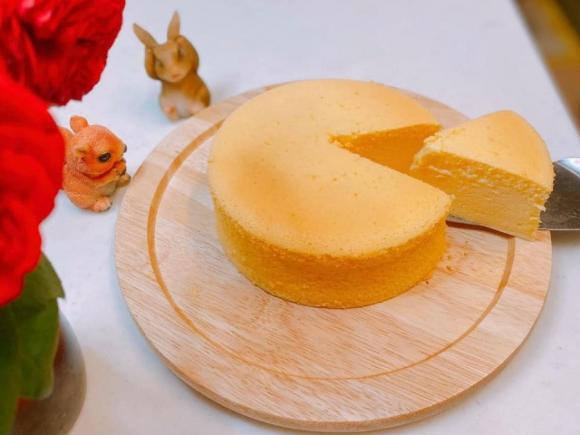 Cách làm bánh bông lan sữa chua ngọt thơm đúng chuẩn, ngon gấp bội mua đóng gói sẵn ở ngoài
