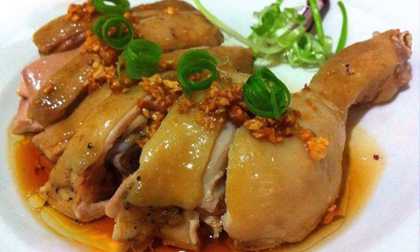 Gà luộc ăn mãi cũng chán, làm theo cách này thịt ngon đậm đà, chỉ nhìn thôi cũng thèm