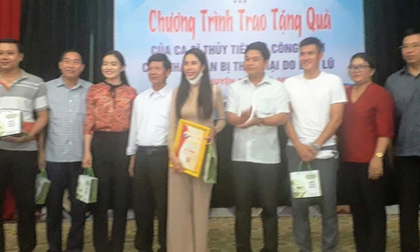 Giữa biến bị tố cáo, phía Thuỷ Tiên tung bằng chứng Quảng Nam xác minh nhận hơn 12 tỷ đồng cứu trợ: Có trùng khớp với sao kê?