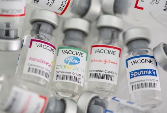 Nghiên cứu hơn 4 triệu người, phát hiện phác đồ vaccine COVID-19 có hiệu quả cao nhất - Ảnh 1.