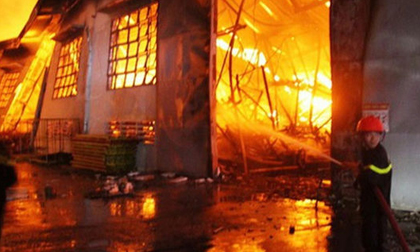 Vụ cháy tiệm tạp hóa trong đêm, 3 mẹ con tử vong: 2 vợ chồng nạn nhân có đi nhậu trước khi xảy ra hỏa hoạn