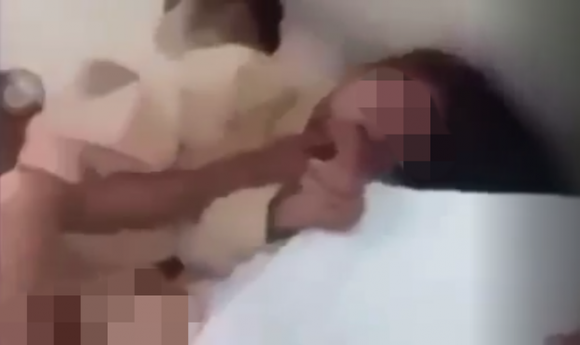 Phẫn nộ: Thiếu nữ 16 tuổi bị hiếp dâm tập thể rồi quay video, phát tán lên mạng xã hội - Ảnh 1.