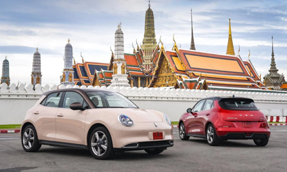 Ô tô điện Trung Quốc gây sốt vì 'hao hao' Mini Cooper nhưng giá chỉ bằng nửa: 4.200 đơn đặt hàng trong 24 giờ, phá kỷ lục bán xe điện ở Thái Lan