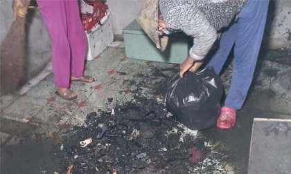 Vụ cháy nhà khiến bố và con gái tử vong: Hiện trường có bình đựng xăng và can rượu