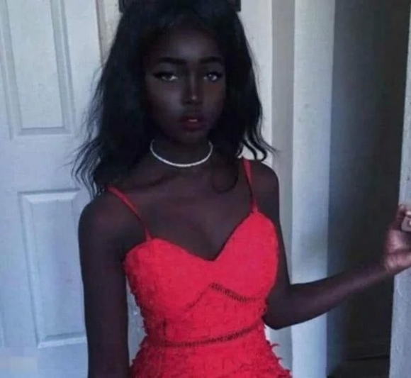 Cô gái da đen đẹp nhất thế giới, đến mức bị cha mẹ cấm ra đường, sau 5 năm cuộc sống hiện tại giờ ra sao? - Ảnh 3.