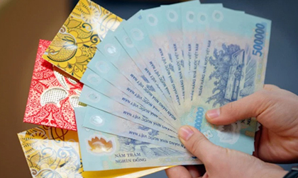 Từ Tết này, bố mẹ thu tiền lì xì của con có thể bị phạt đến 30 triệu đồng