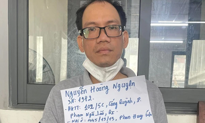 Vụ đột nhập nhà đại gia lấy gần 1 tỷ đồng ngày mùng 1 Tết: Trộm xong tặng vợ 2 dây chuyền, 2 lắc vàng; bán đồ xong còn chuyển khoản 200 triệu cho vợ