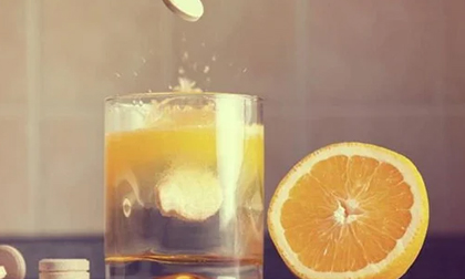 F0 uống vitamin C tăng đề kháng: Nhớ 1 thời điểm không nên dùng, 2 sai lầm cần tránh để không rước họa