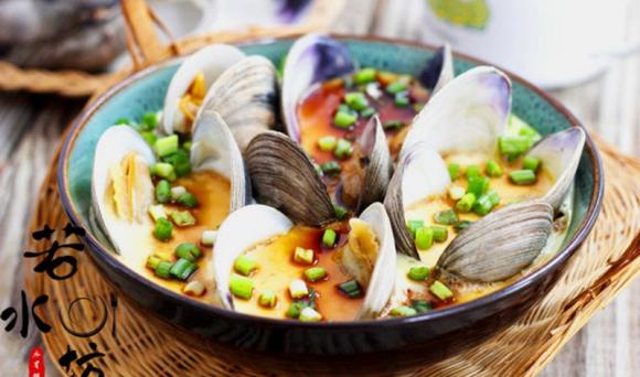 Trứng hấp cùng với nguyên liệu này độc đáo, lạ miệng, nhìn là muốn ăn