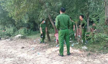 Công an lên núi vây bắt nghi phạm đâm trọng thương người đàn ông khuyết tật