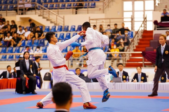 Karate Việt Nam: Xuất sắc vượt mục tiêu giành HCV đặt ra tại SEA Games 31 - Ảnh 1.