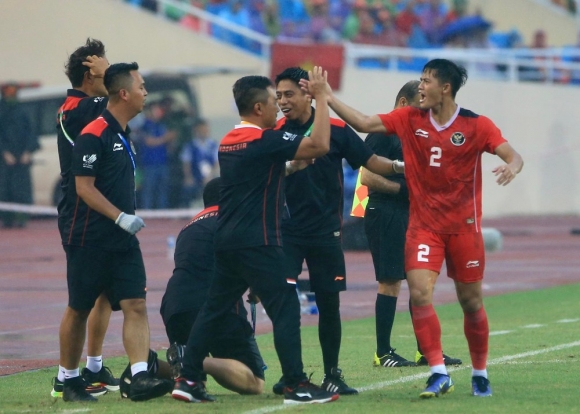 Bỏ lỡ quá nhiều cơ hội, U23 Malaysia rơi nước mắt nhìn U23 Indonesia giành HCĐ SEA Games - Ảnh 6.