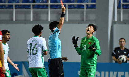 Dính khoảnh khắc non nớt đến khó tin, U23 Việt Nam gục ngã đầy đau đớn trước Saudi Arabia