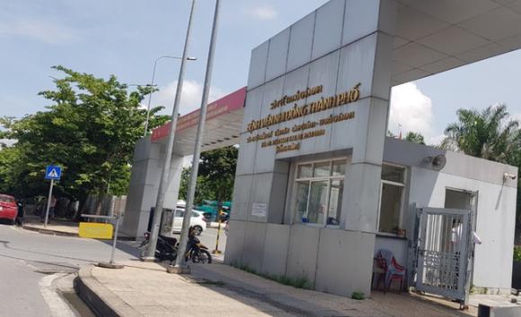 Người mẹ ném con 2 tháng tuổi từng tầng 5 bệnh viện xuống đất sẽ bị xử lý thế nào? - Ảnh 1.