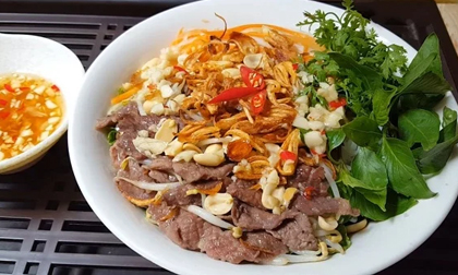 3 cách làm phở trộn chua ngọt ngon mát, dễ ăn chỉ trong 10 phút