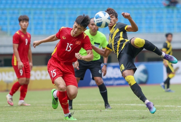 Vô địch U19 ĐNÁ nhưng Malaysia còn lâu mới phát triển bóng đá như Việt Nam và Thái Lan - Ảnh 4.