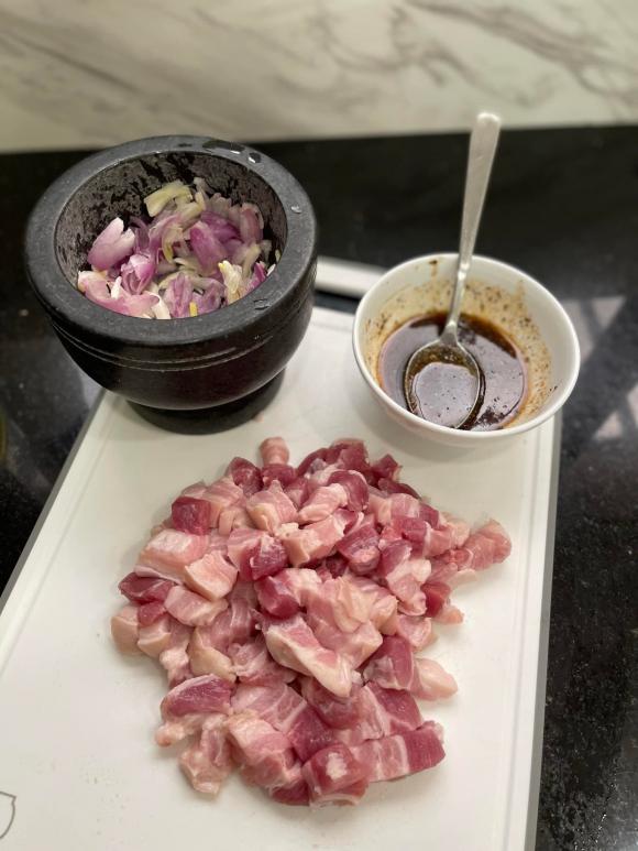 cach-lam-thit-kho-chi-trong-15-phut-01