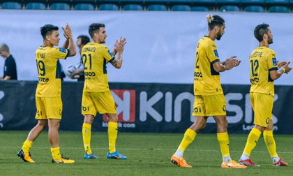 Pau FC và Quang Hải nhận tin vui trước ngày đối đầu đội bóng 'ngược đời' nhất Ligue 2