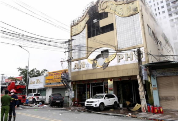 Đã xác định được danh tính 24 nạn nhân trong vụ cháy quán karaoke thảm khốc ở Bình Dương  - Ảnh 1.