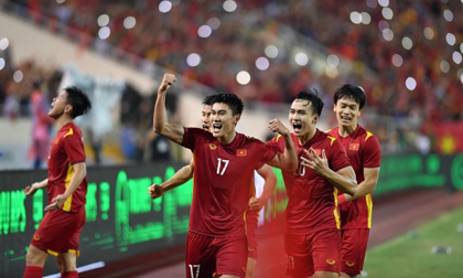 Tương lai tươi sáng đang chờ đợi bóng đá Việt Nam