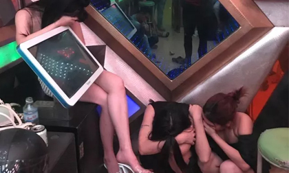 Quảng Bình: Bắt nhóm đối tượng sử dụng ma tuý trong quán karaoke
