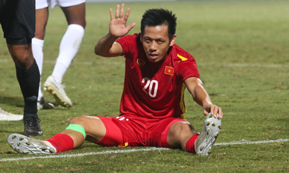 Văn Quyết ghi bàn phút bù giờ giúp đội tuyển Việt Nam thắng 1-0 Philippines