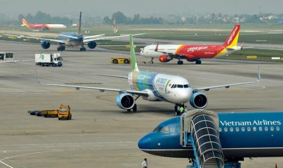 Thời điểm cận Tết, nhiều chặng bay nội địa đã gần kín chỗ - Ảnh 1.