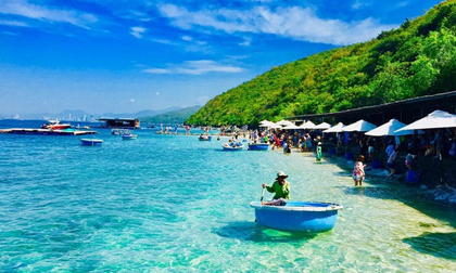 Top 10 bãi biển nổi tiếng nhất thế giới: Việt Nam góp 2 đại diện