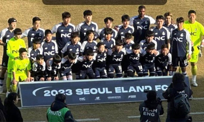 Văn Toàn đá chính trong trận Seoul E-Land FC để thua sát nút 2-3