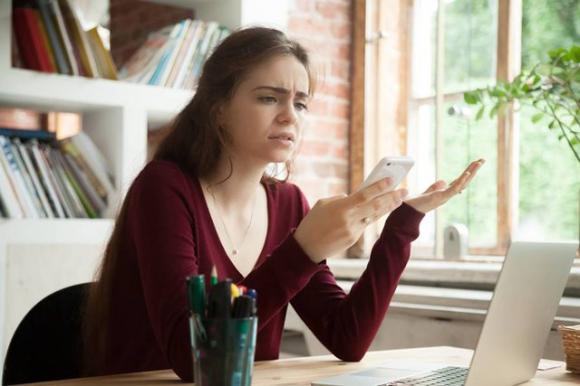 Người EQ thấp thích đăng 3 điều này lên mạng xã hội, 