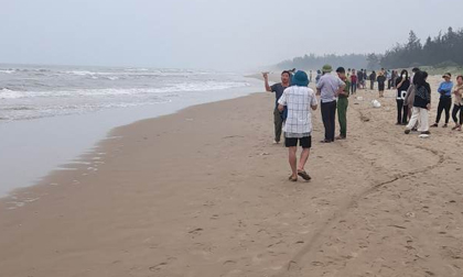 Đi tắm biển, ba học sinh ở Hà Tĩnh bị đuối nước