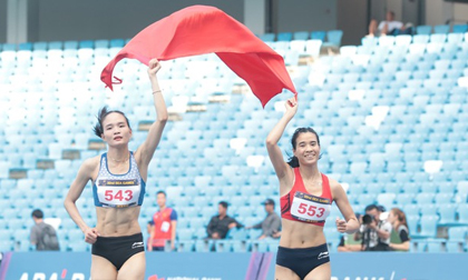 'Tân binh' Nguyễn Thị Thu Hà: Từ chân chạy 400m rào đến HCV 800m SEA Games 32