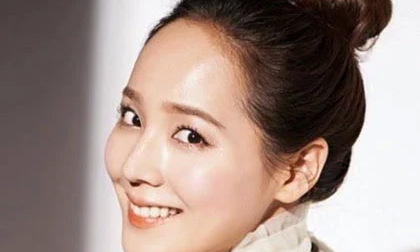 Soi gương nhìn tướng trán biết ngay tài lộc của bạn nhiều tới đâu