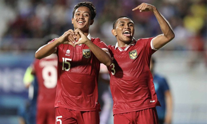 Đánh bại Thái Lan đầy ngỡ ngàng, Indonesia gặp U23 Việt Nam ở chung kết