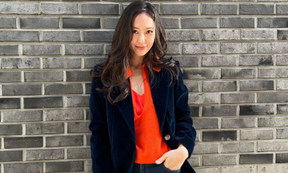 Krystal là 'cao thủ' diện blazer, mix đồ cực đơn giản mà vẫn sang chảnh ngút ngàn