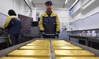 Lần đầu tiên trong lịch sử hiện đại: Nga chưa bao giờ nhiều vàng đến thế!