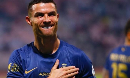 Ronaldo lại 'nổ súng', Al-Nassr thắng đậm trên sân khách