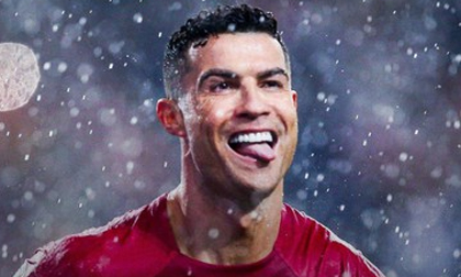 Ronaldo chinh phục hàng loạt cột mốc khó tin ở tuổi 38, hiệu suất vượt mặt cả Haaland
