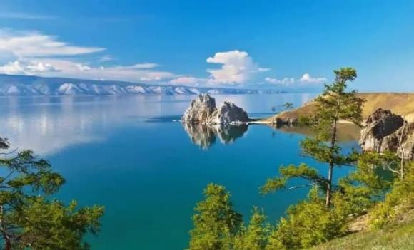 1-vang-duoi-ho-baikal-1.jpg 2