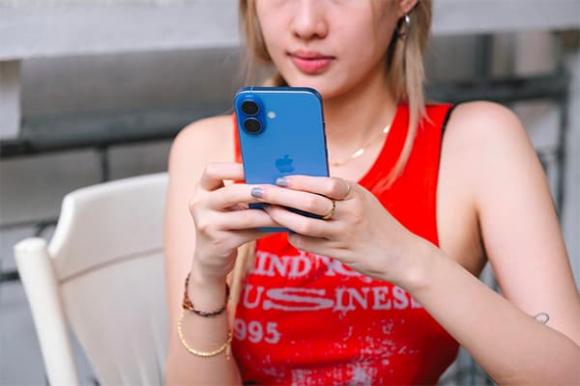 99-nguoi-dung-khong-biet-tat-ngay-tinh-nang-nay-tren-iphone-se-tranh-bi-danh-cap-du-lieu (1).jpg 0